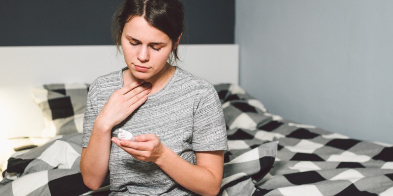 Blog Can Poor Sleep Increase The Risk Of Colds Coronavirus Or Chronic Inflammation Amen Clinics blog-can-poor-sleep-increase-the-risk-of-colds-coronavirus-or-chronic-inflammation-amen-clinics