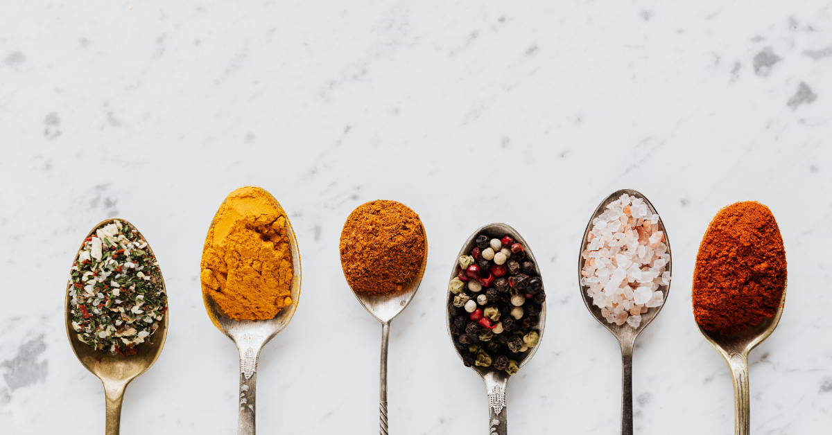9 Herbs & Spices That Fight Memory Loss Naturally