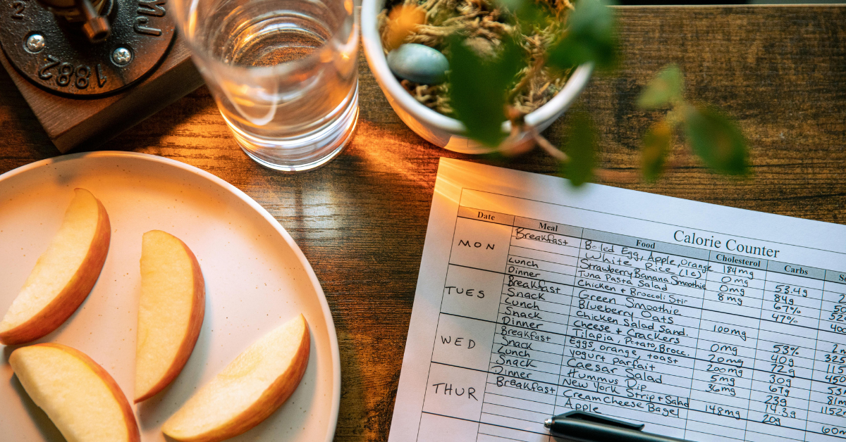 how to keep track of your meals and snacks